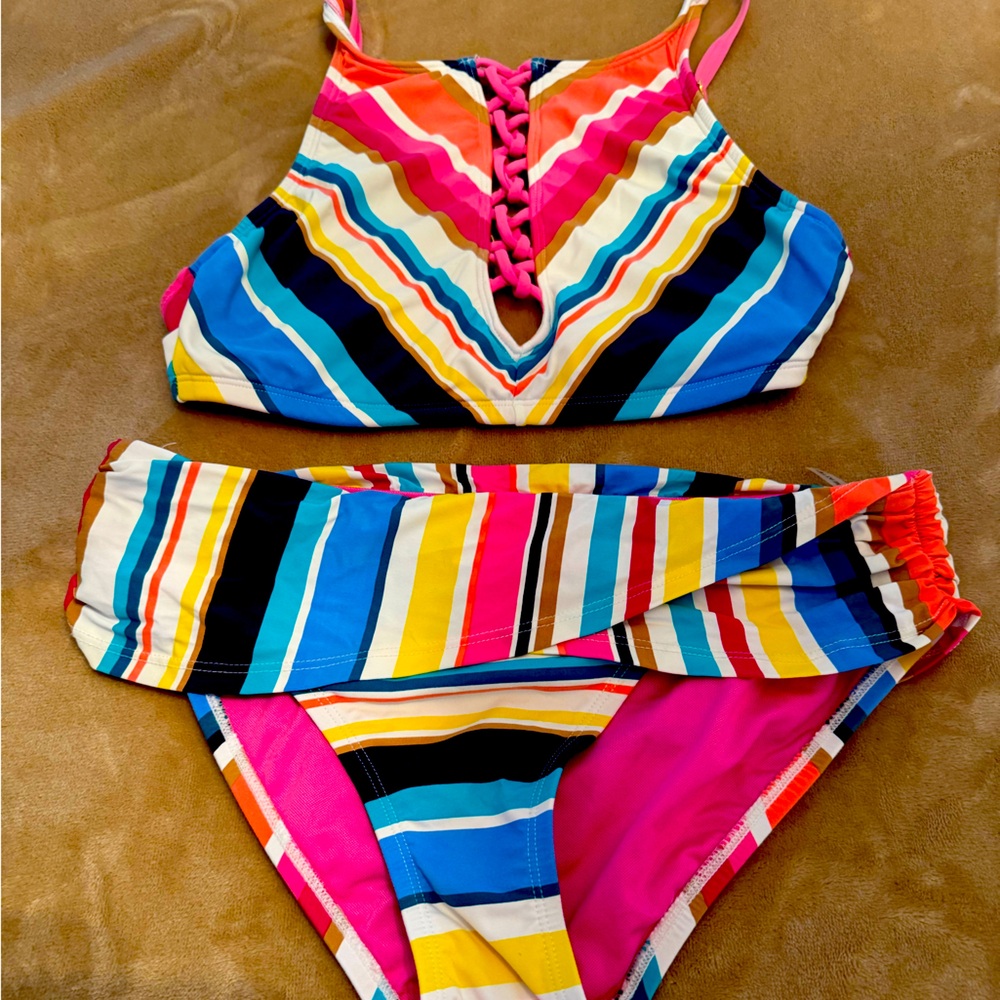 Bleu Rod Beatte size 4 two peice swimwear